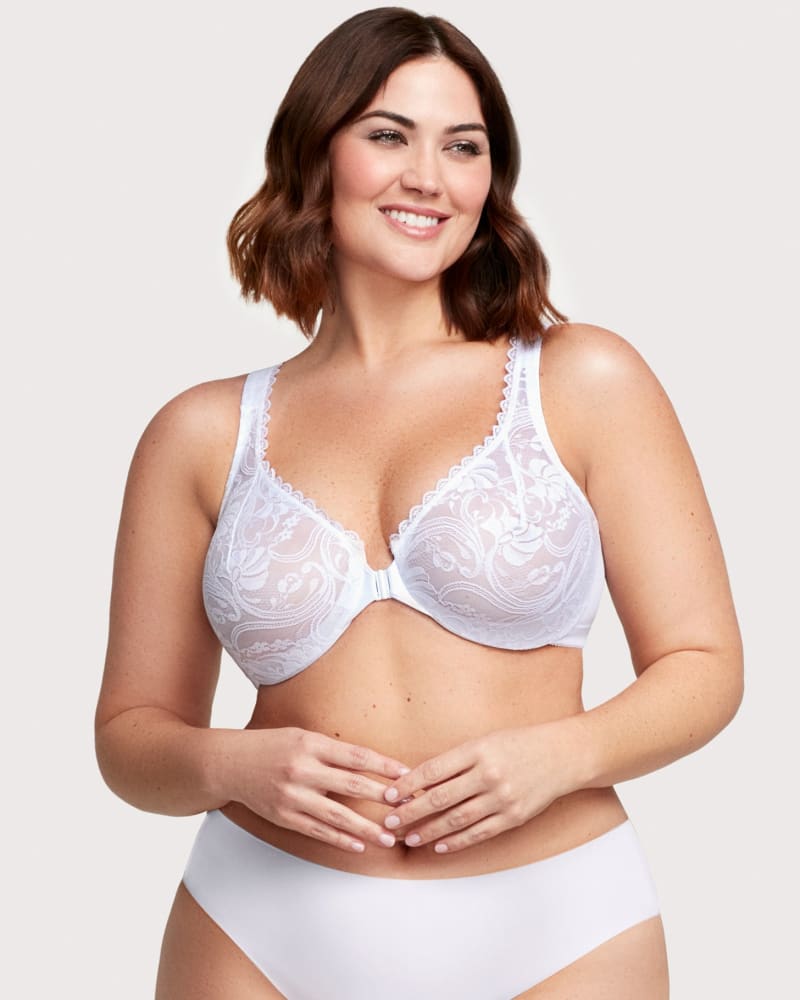 Front of a model wearing a size 42C WonderWire Front-Closure Stretch Lace Bra in White by Glamorise. | dia_product_style_image_id:263066